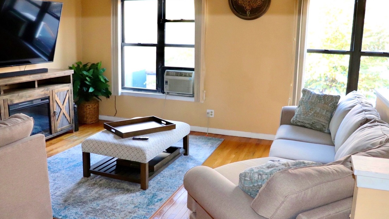 Photo of Livingroom in Bushwick