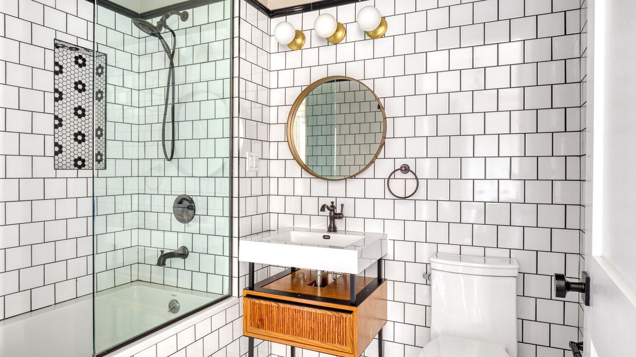 Photo of Bathroom in Williamsburg
