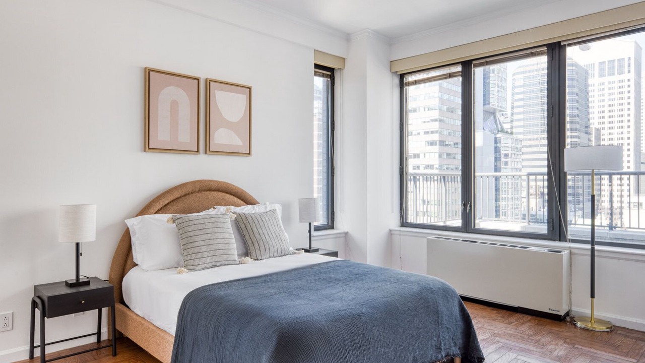 Photo of Bedroom in Sutton Place