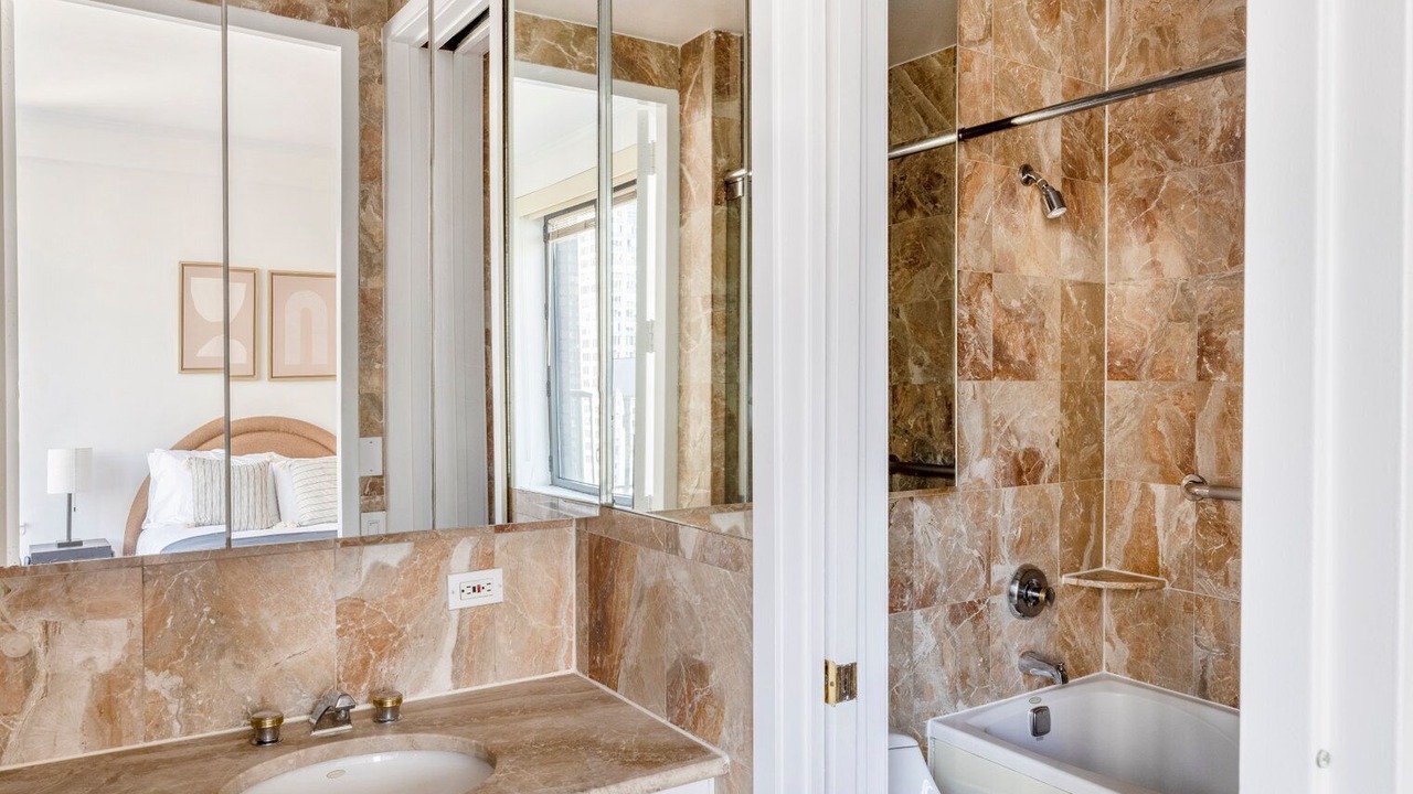 Photo of Bathroom in Sutton Place