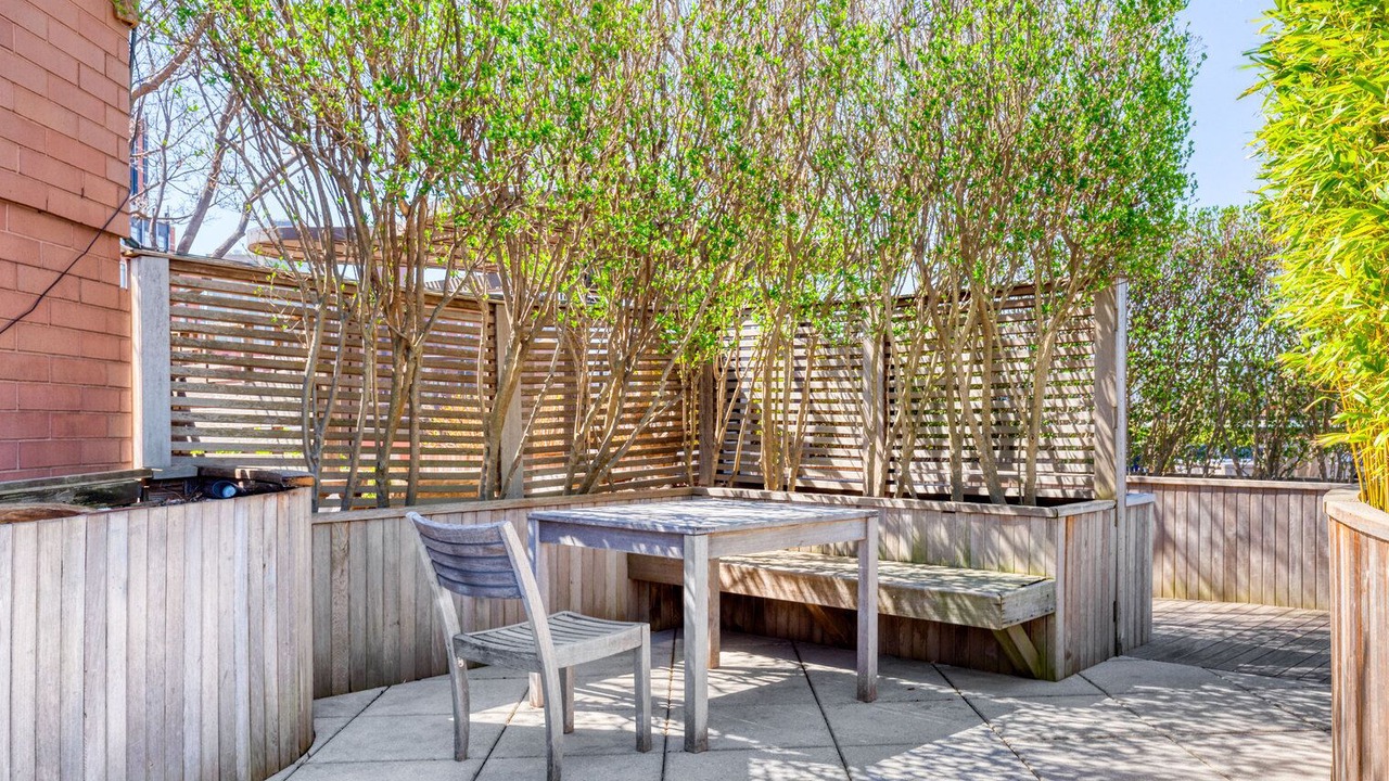 Photo of Outdoor in Upper East Side