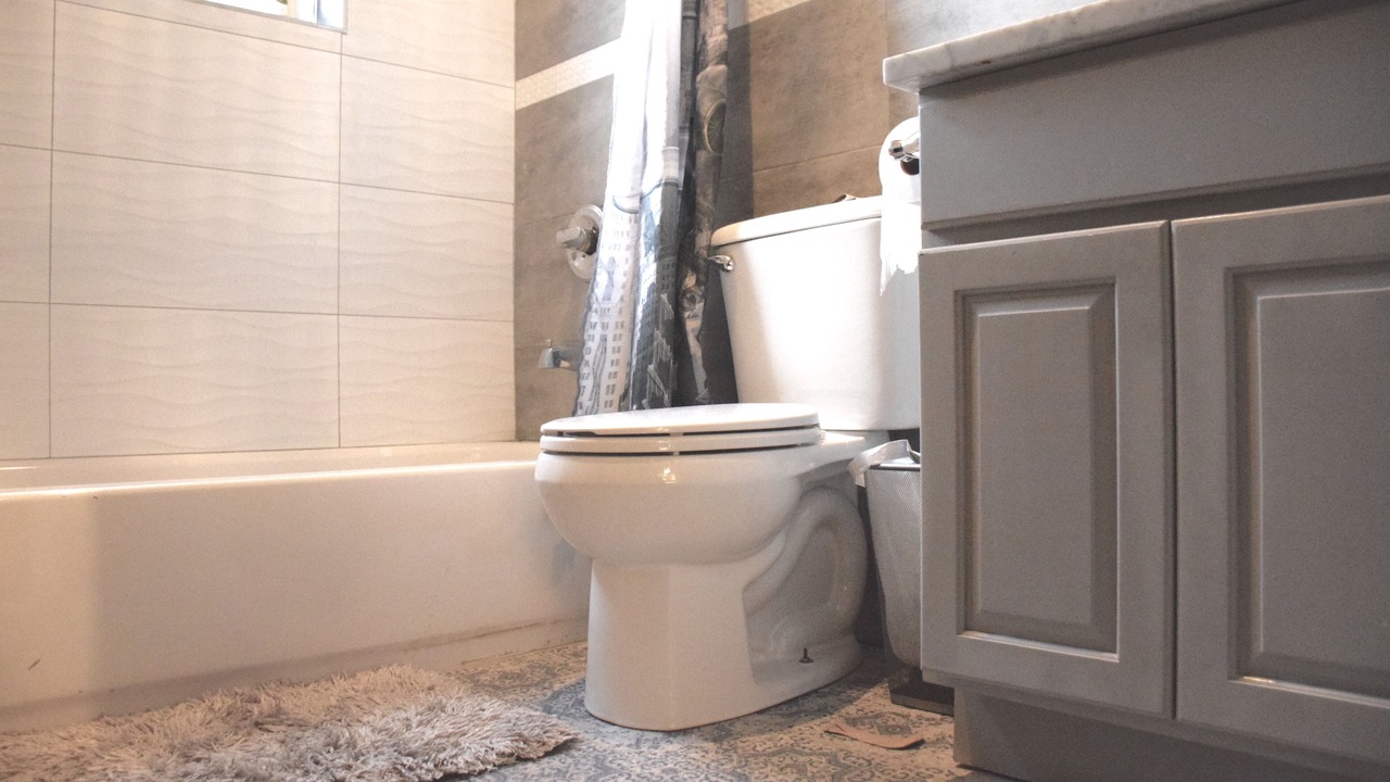 Photo of Bathroom in Bushwick