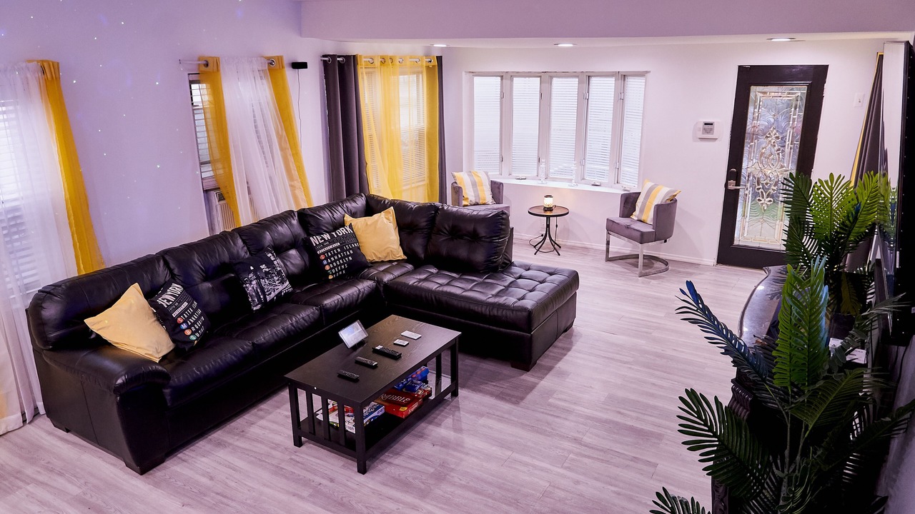Photo of Livingroom in Queens