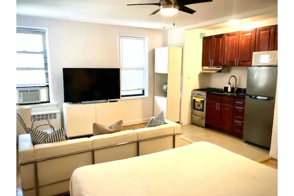 Photo of Bedroom in Queens