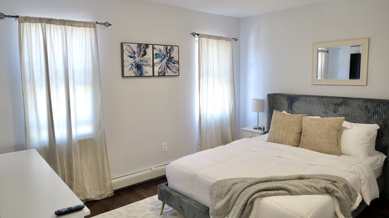 Photo of Bedroom in Queens