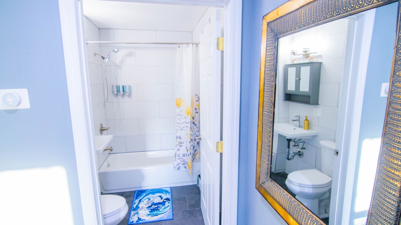 Photo of Bathroom in East New York