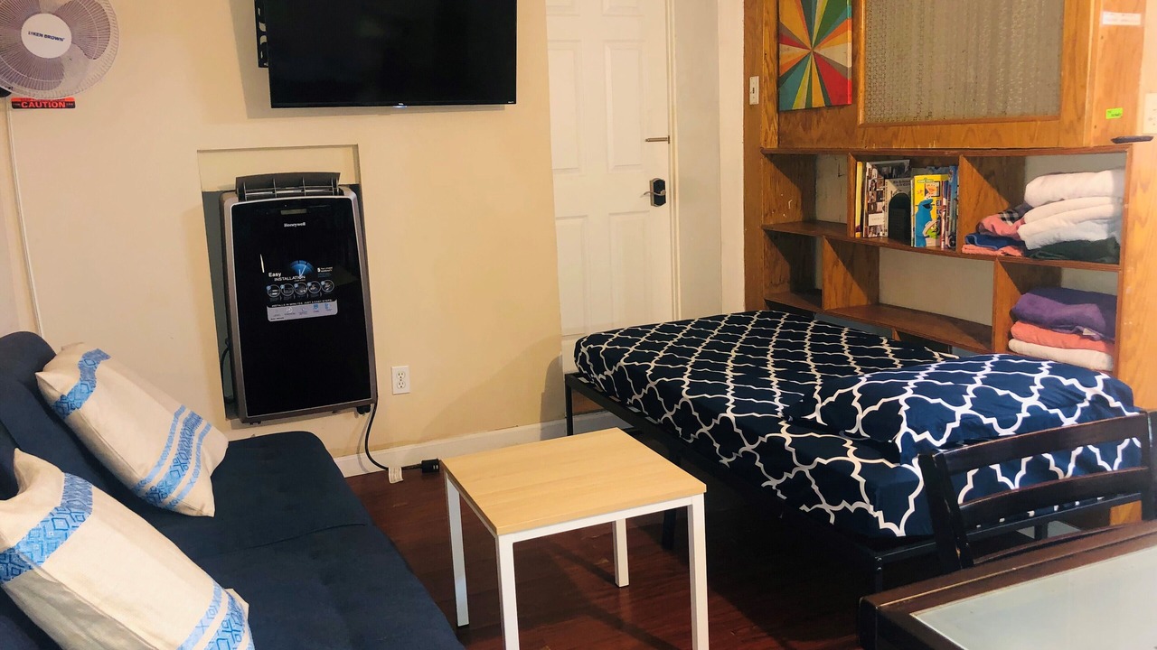 Photo of Livingroom in Queens