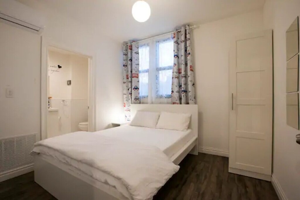 Photo of Bedroom in East Flushing