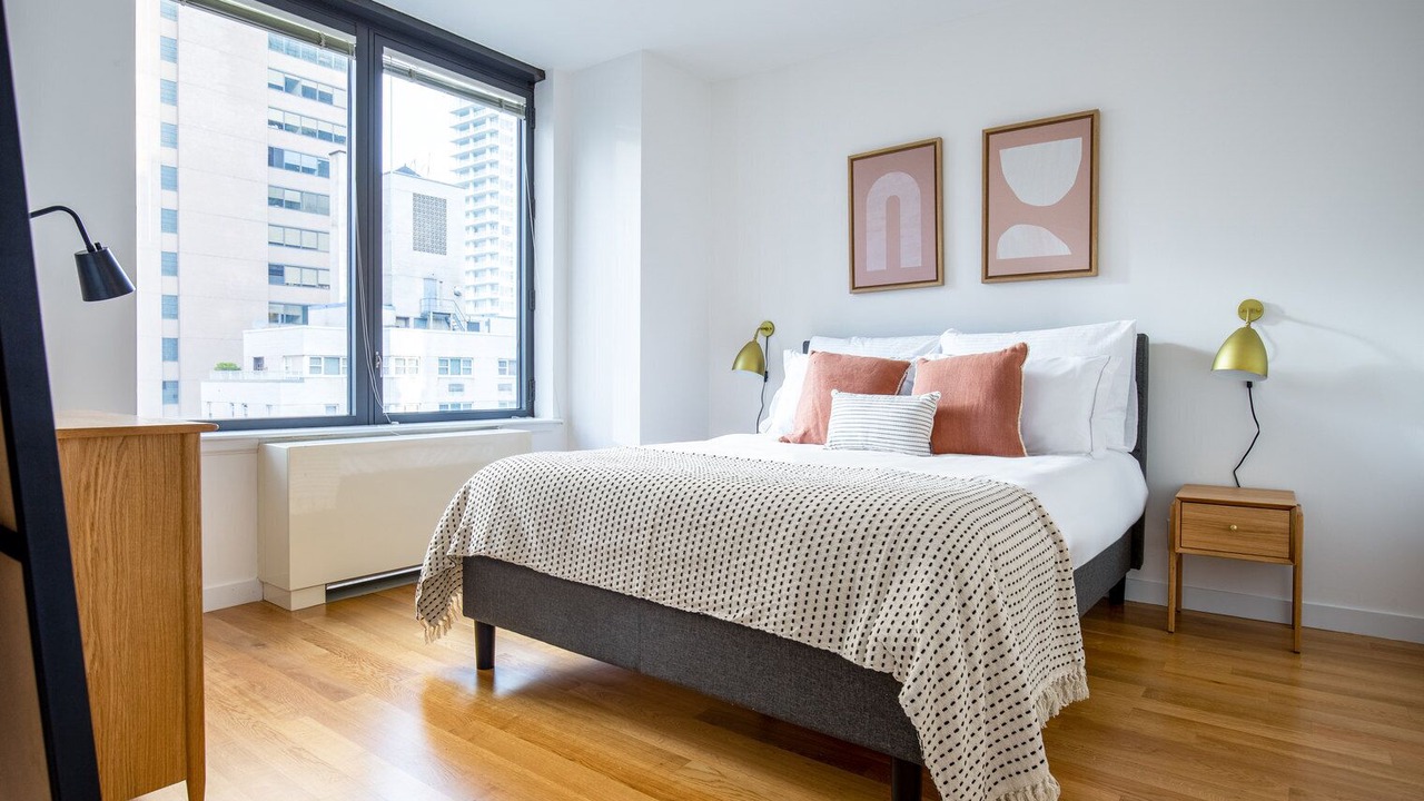 Photo of Bedroom in Sutton Place