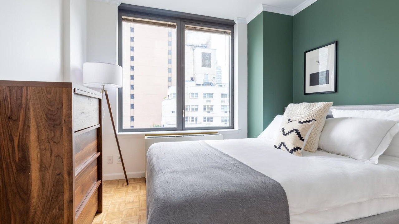 Photo of Bedroom in Sutton Place