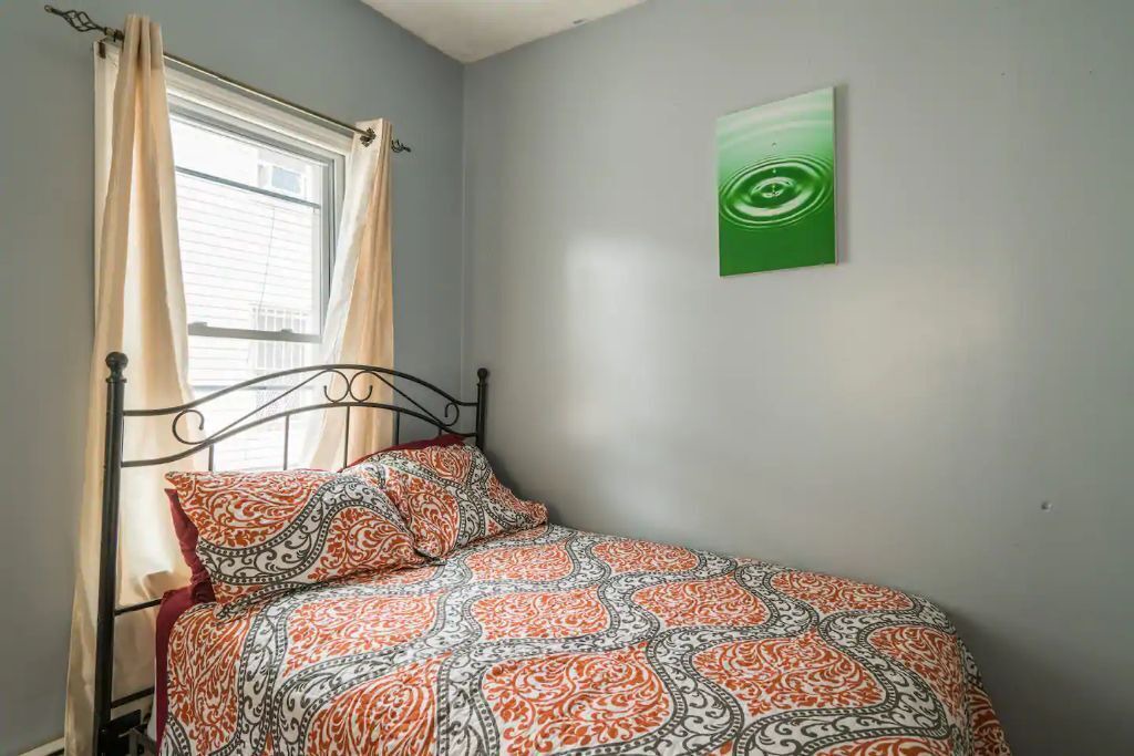 Photo of Bedroom in East Flatbush