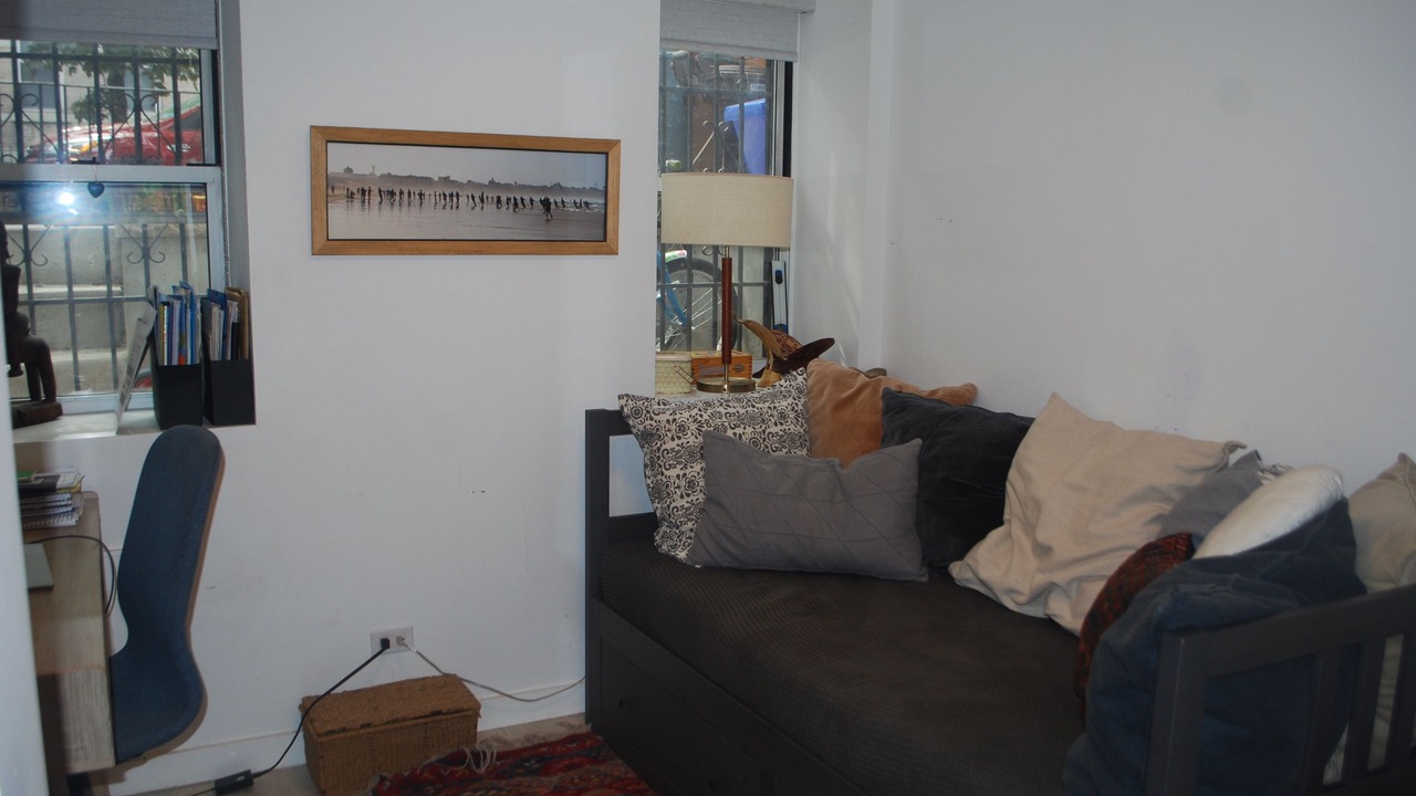 Photo of Livingroom in Greenpoint