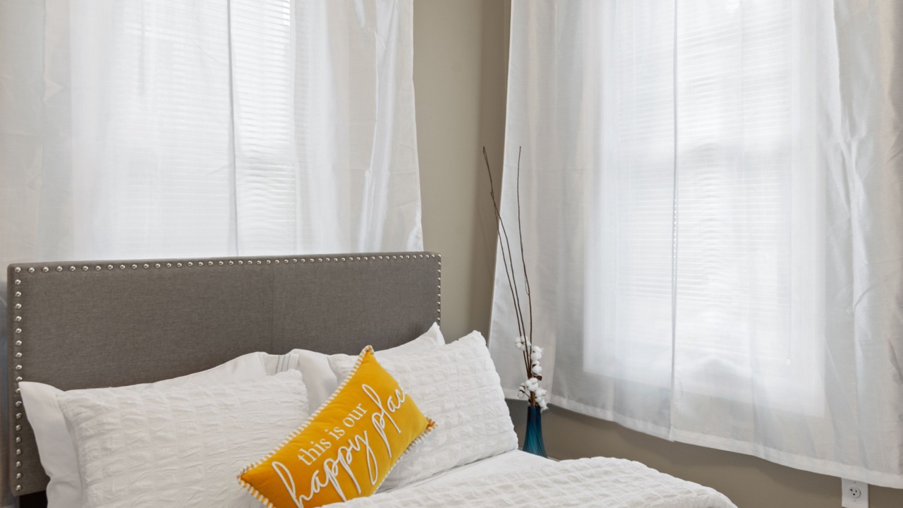 Photo of Bedroom in Pelham Bay
