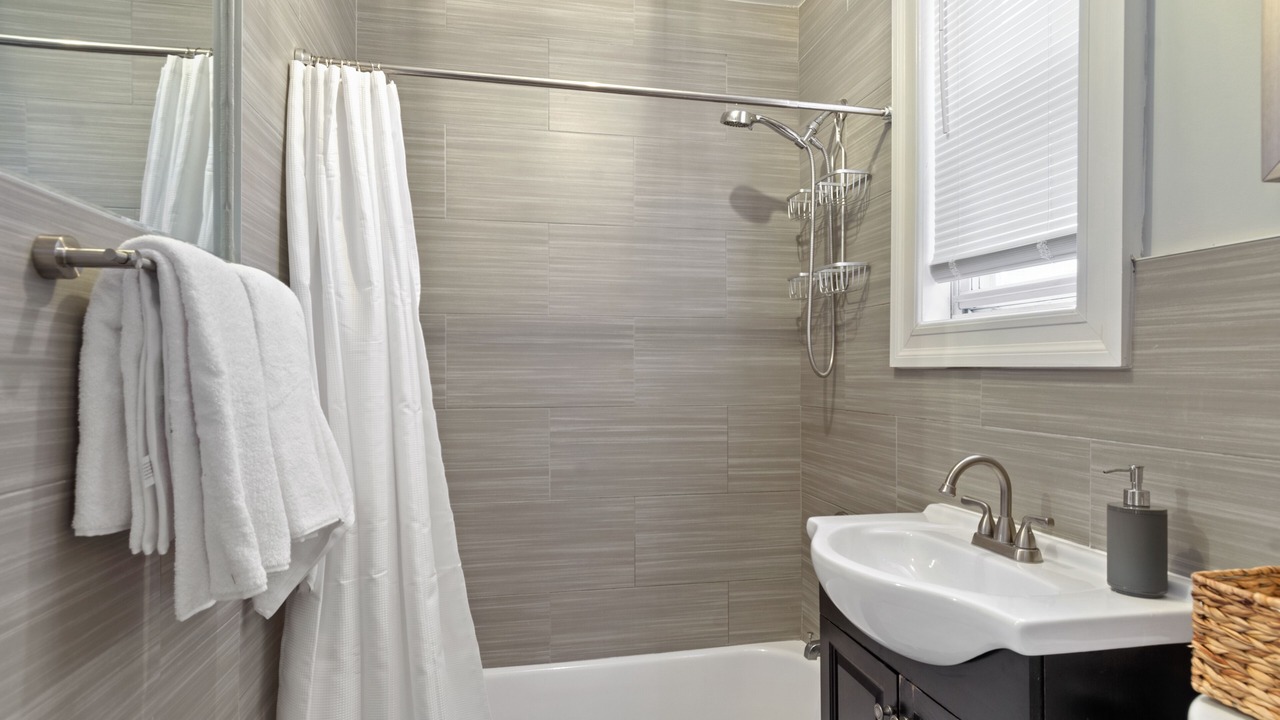 Photo of Bathroom in Pelham Bay