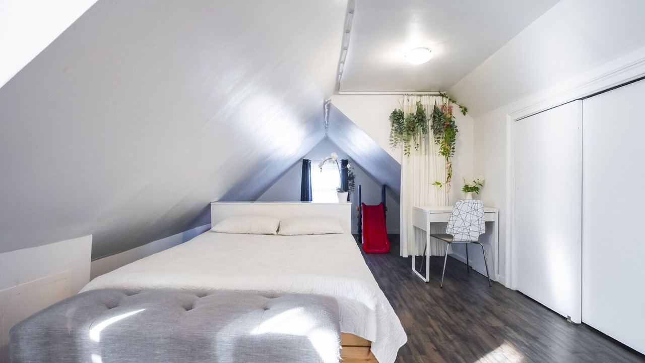 Photo of Bedroom in East Flushing