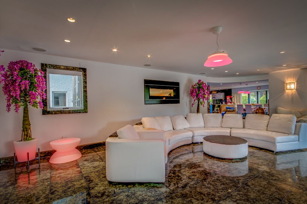 Photo of Livingroom in Queens