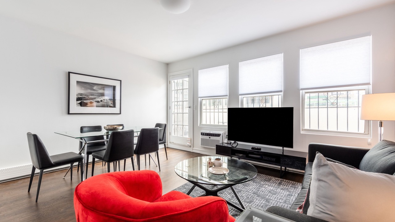 Photo of Livingroom in Upper East Side