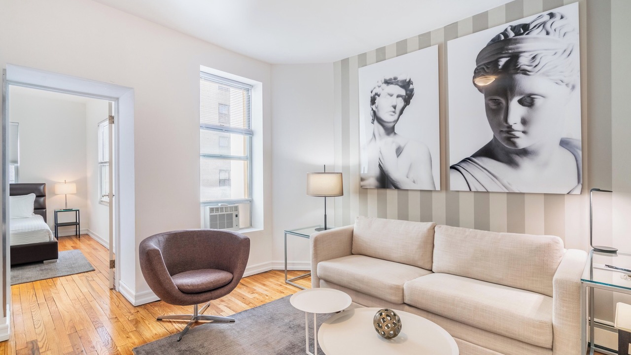 Photo of Livingroom in Upper East Side