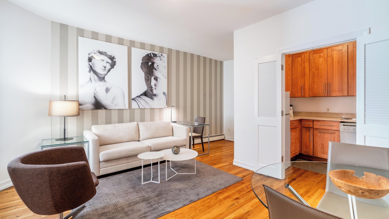 Photo of Livingroom in Upper East Side