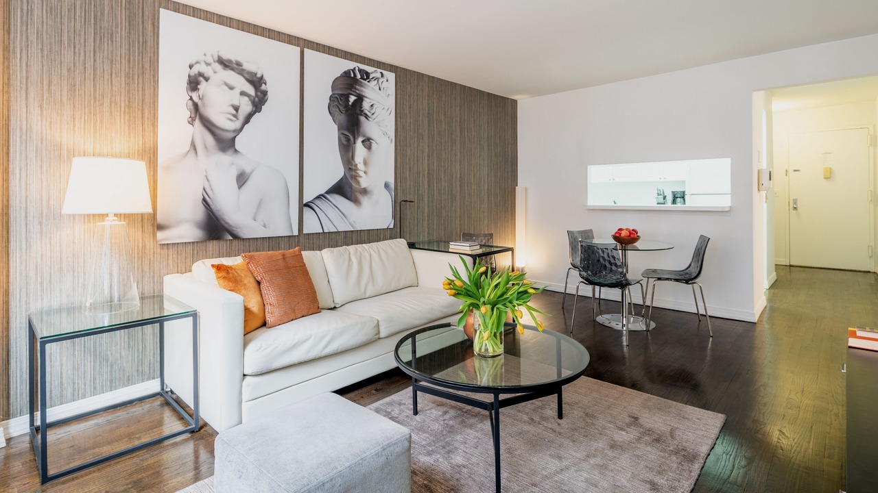 Photo of Livingroom in Central Park South