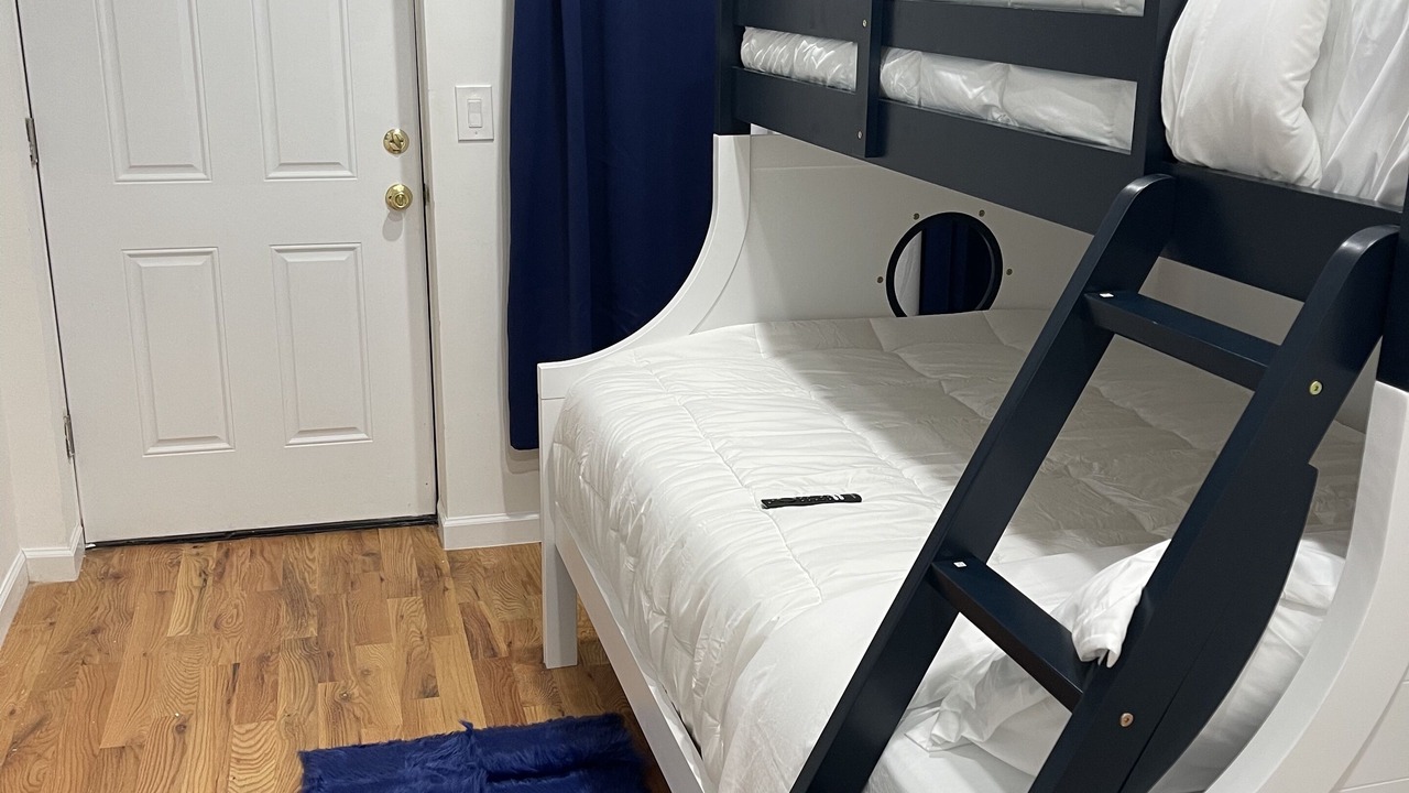 Photo of Bedroom in Williamsbridge