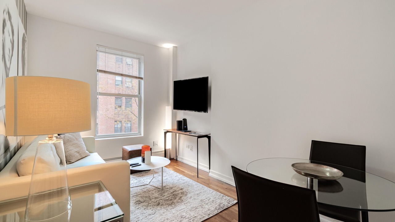 Photo of Livingroom in Upper East Side