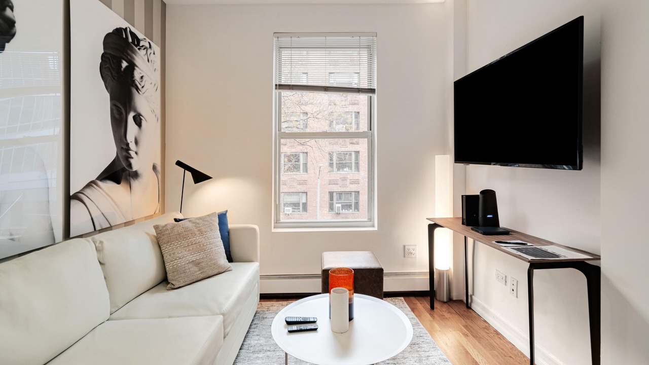 Photo of Livingroom in Upper East Side
