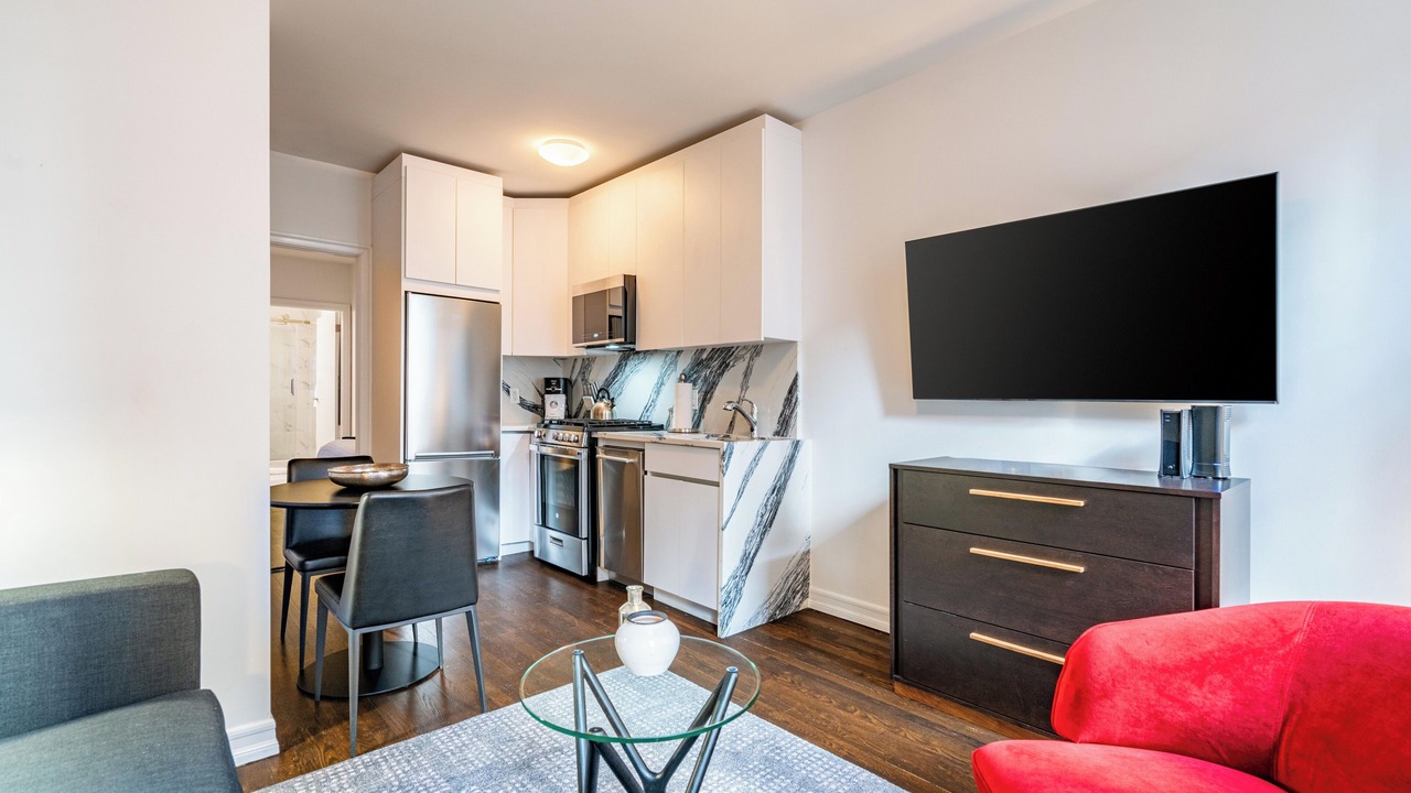 Photo of Livingroom in Upper East Side