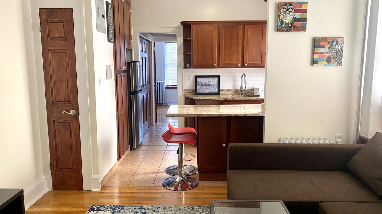 Photo of Livingroom in Ditmars Steinway