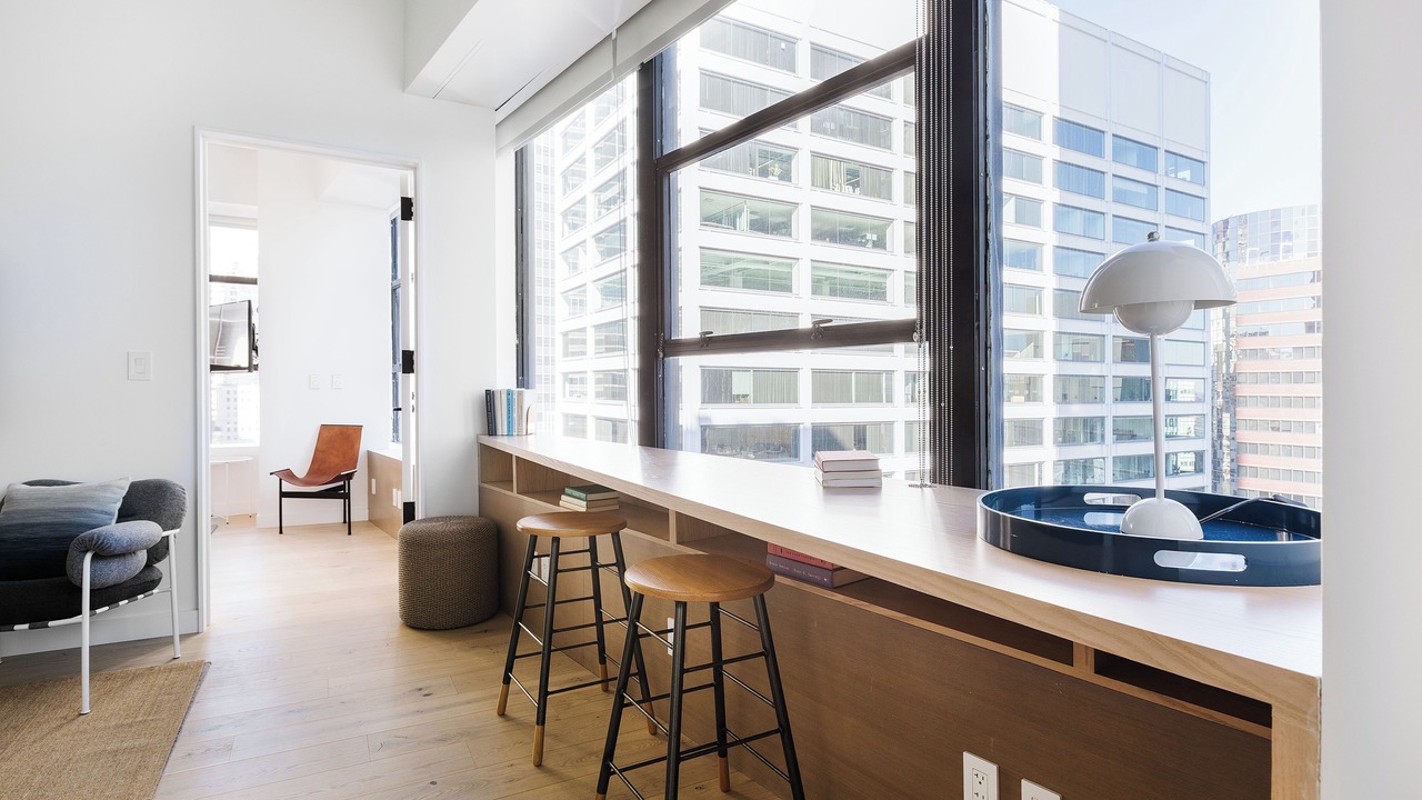 Photo of Livingroom in Financial District
