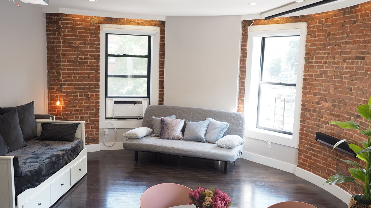 Photo of Livingroom in Central Park North