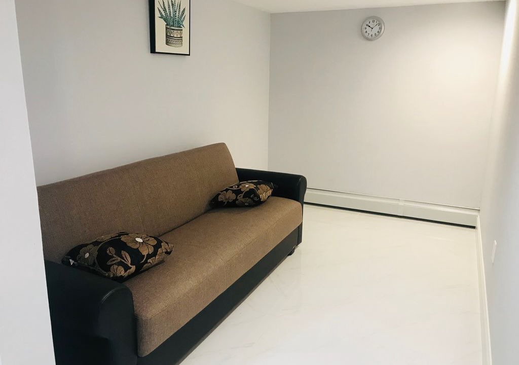 Photo of Livingroom in Queens