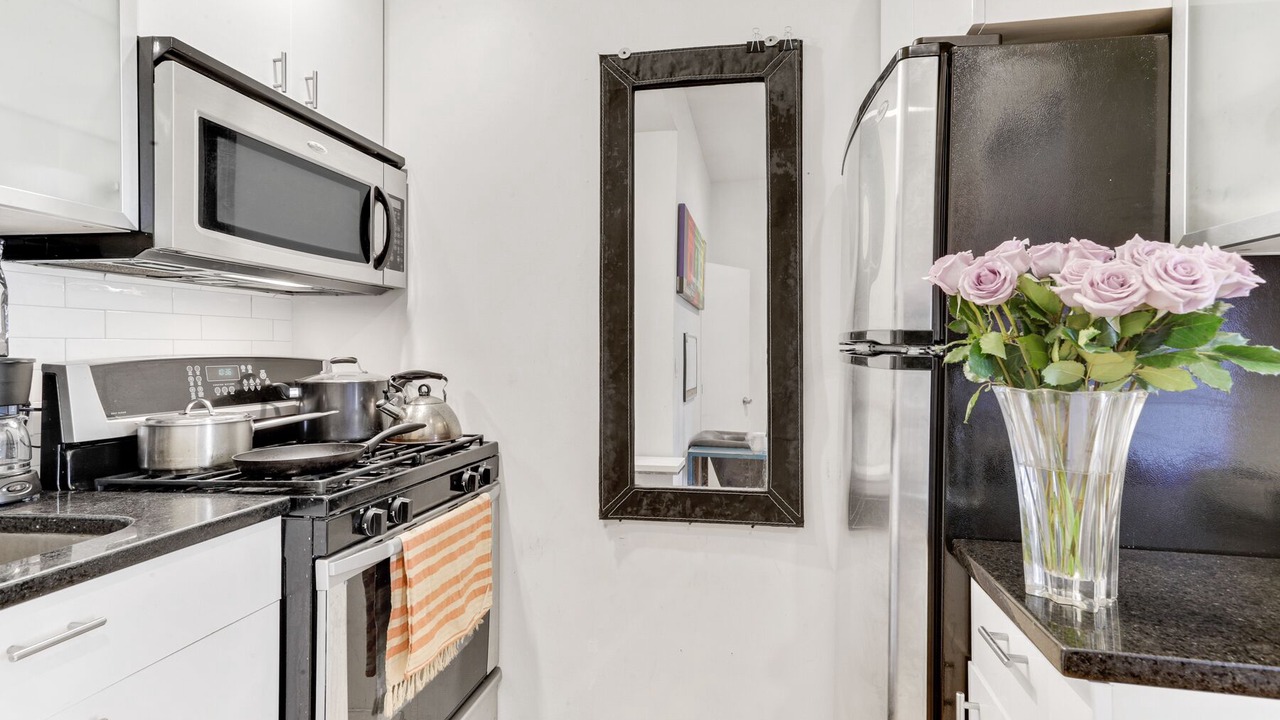 Photo of Kitchen in Midtown East