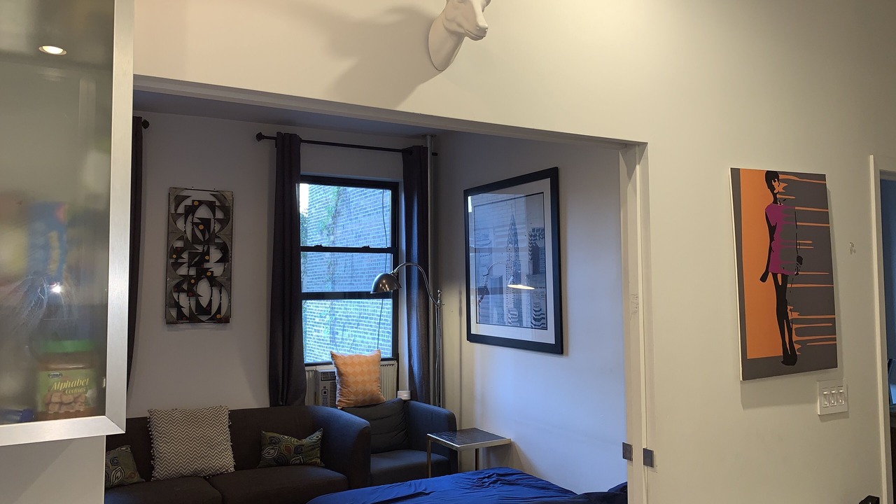 Photo of Bedroom in Midtown East