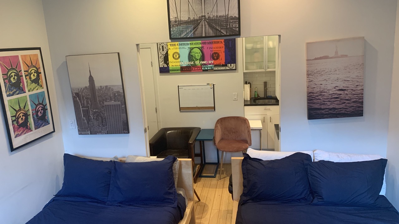 Photo of Bedroom in Midtown East