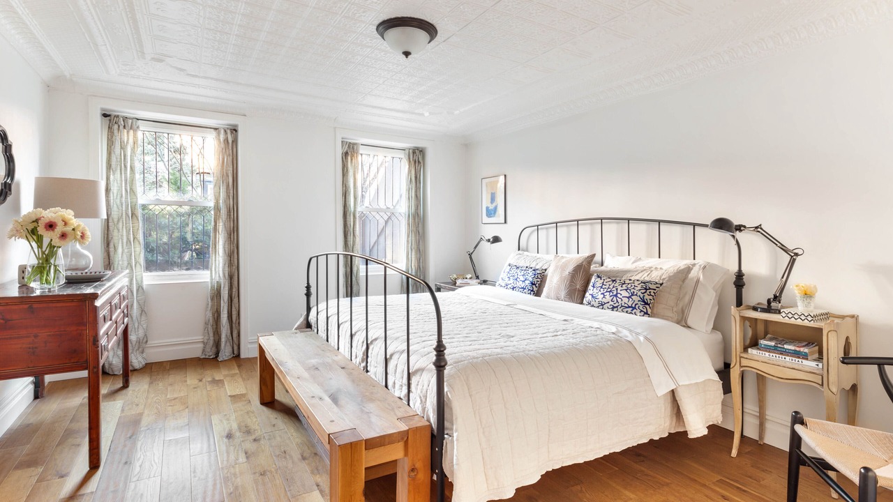 Photo of Bedroom in Carroll Gardens