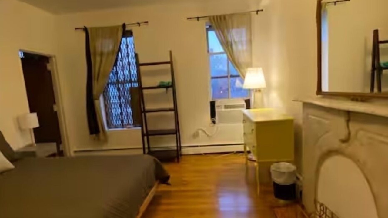 Photo of Bedroom in Brooklyn Heights