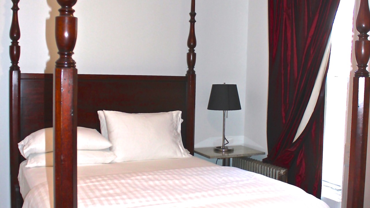 Photo of Bedroom in Bedford-Stuyvesant
