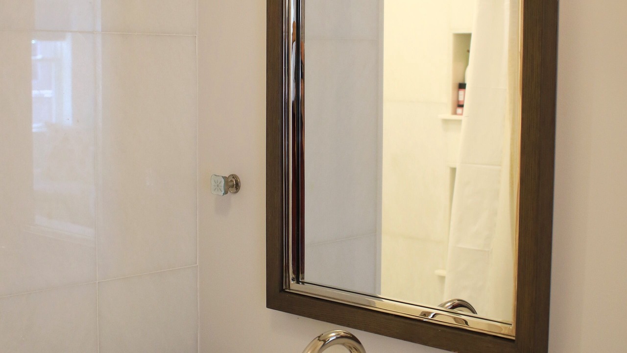 Photo of Bathroom in Ditmars Steinway