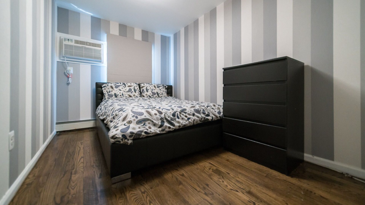 Photo of Bedroom in Queens