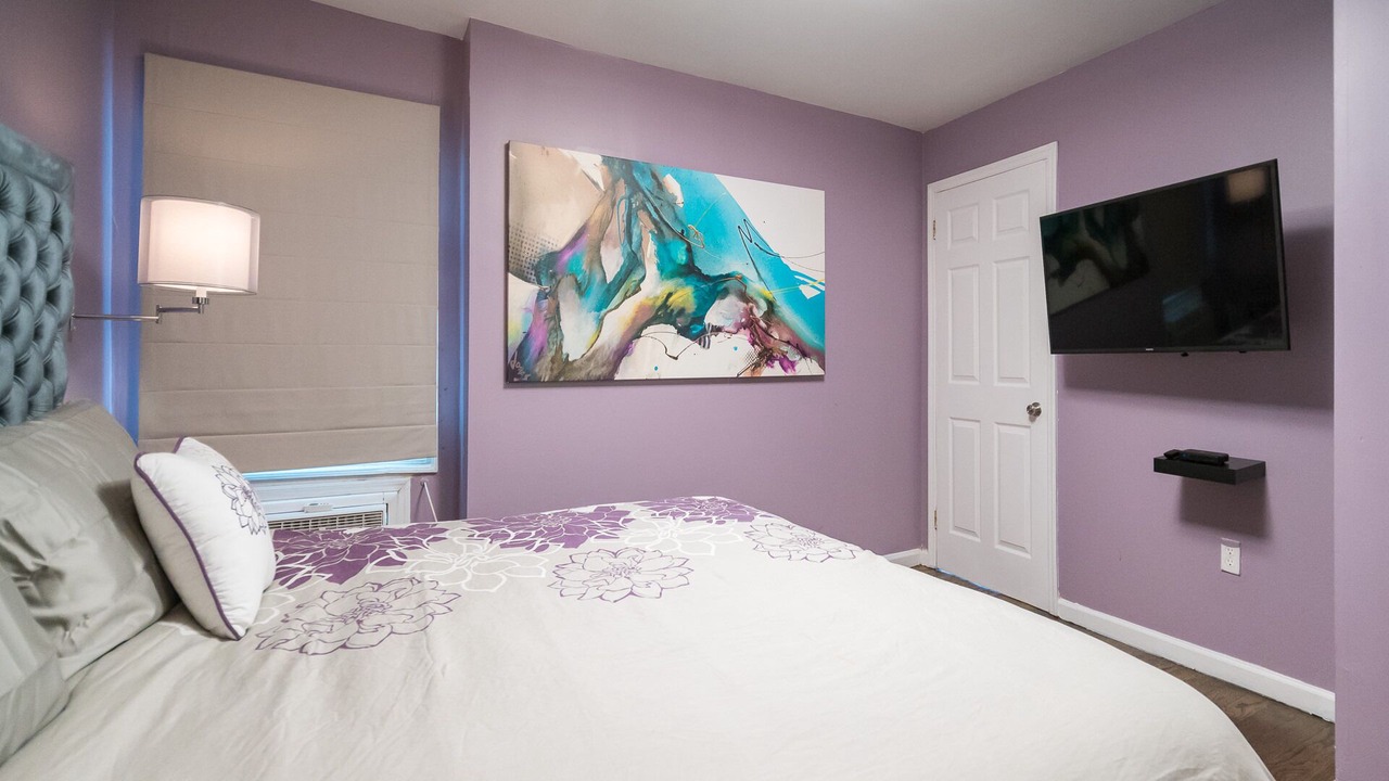 Photo of Bedroom in Queens