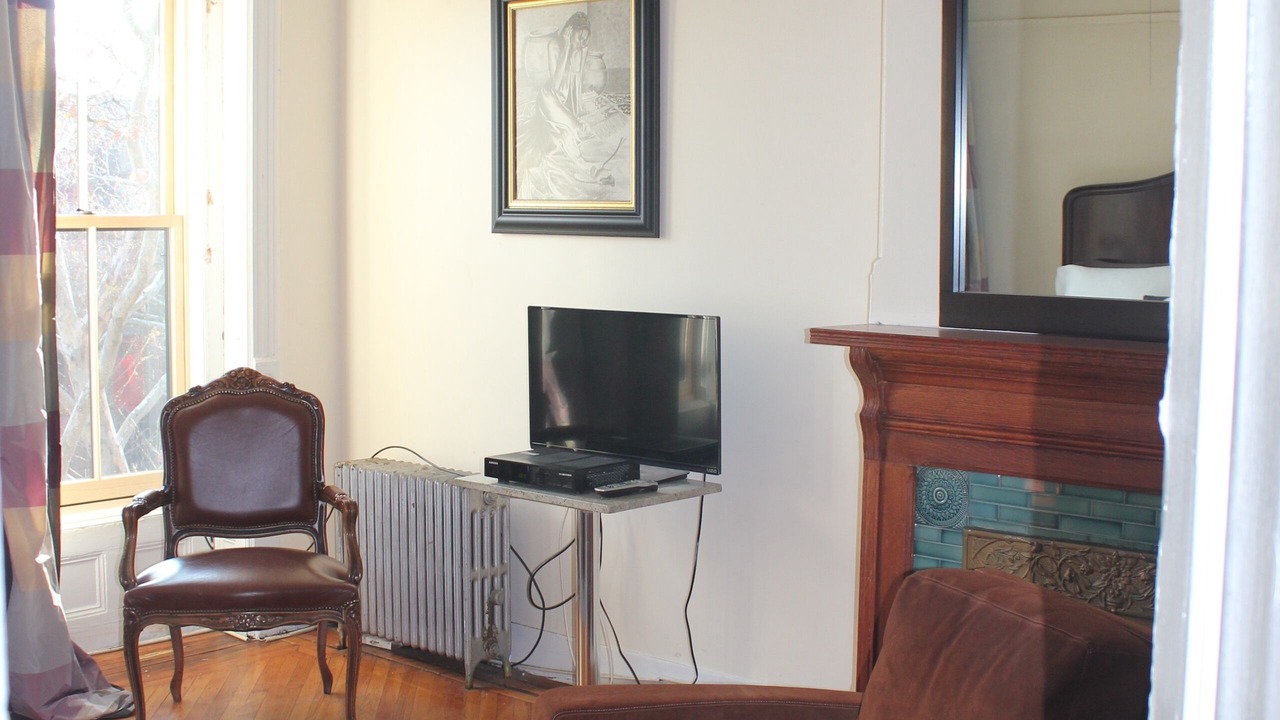 Photo of Livingroom in Bedford-Stuyvesant