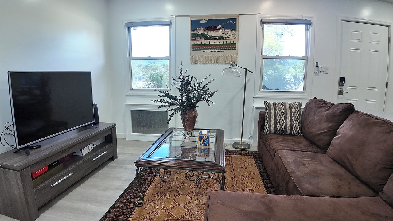 Photo of Livingroom in Queens