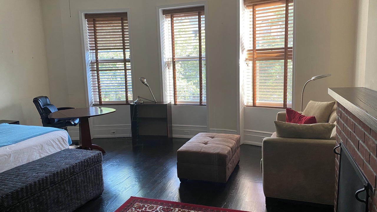 Photo of Bedroom in Upper Manhattan