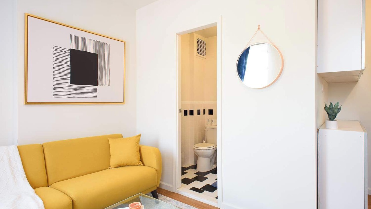 Photo of Livingroom in Ukrainian Village