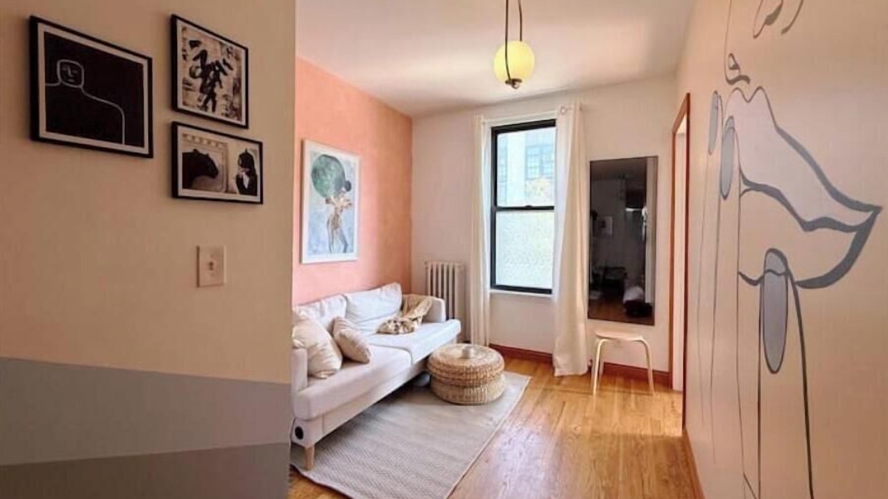 Photo of Livingroom in Queens