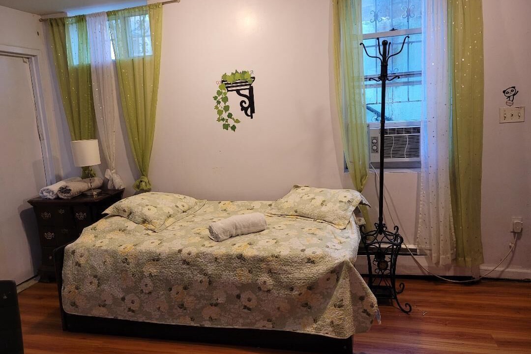 Photo of Bedroom in Queens