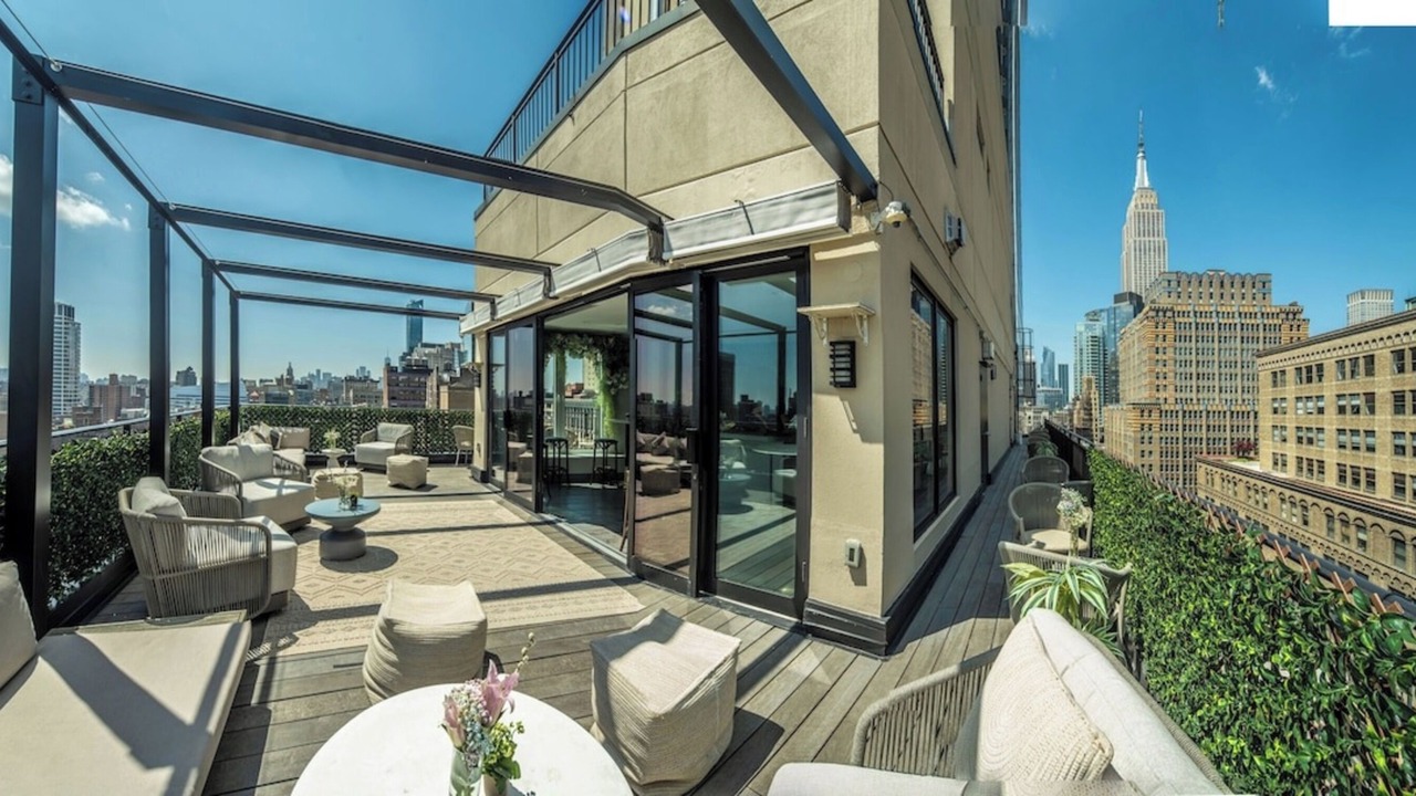 Photo of Outdoor in Midtown South