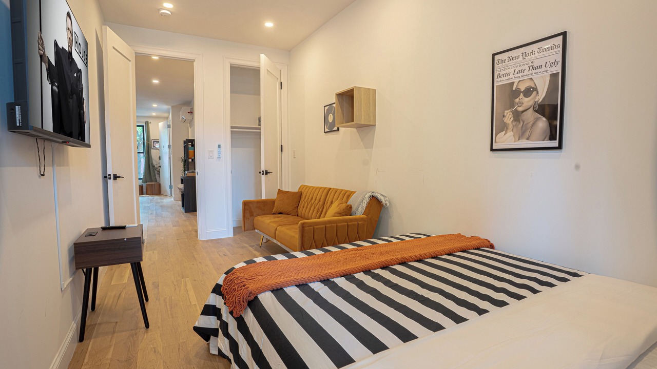 Photo of Bedroom in Ocean Hill