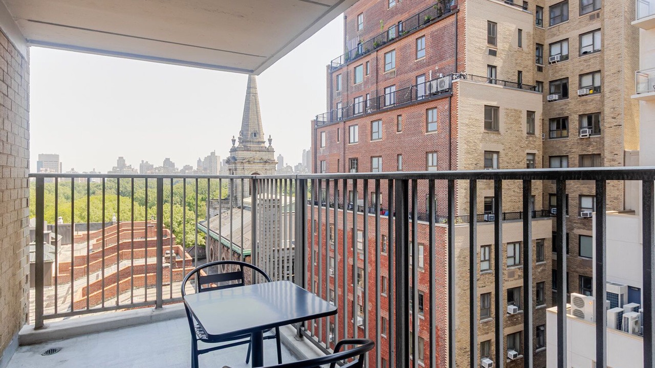 Photo of Outdoor in Manhattan Valley